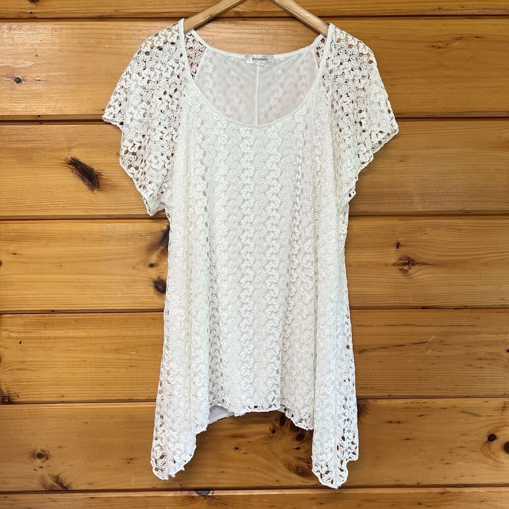 Dressbarn plus size 2X shark Bite Hem white laced w/lining pullover top.